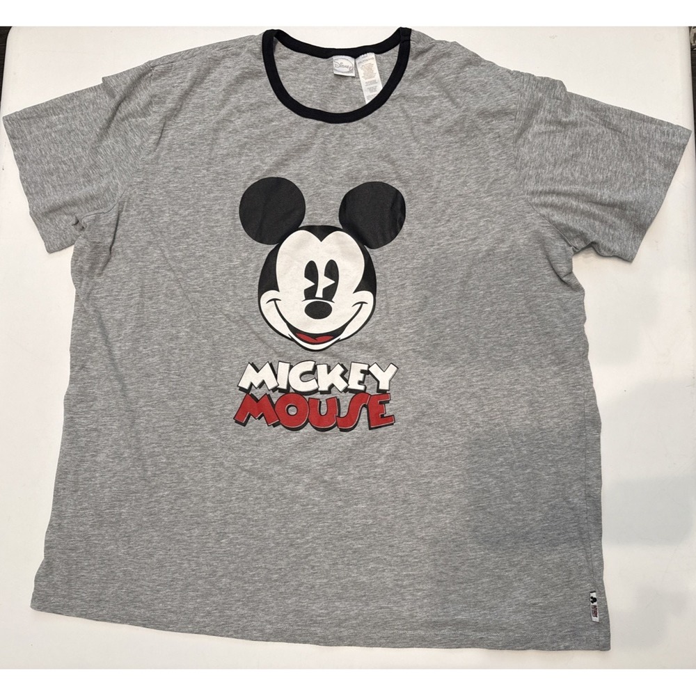 Disney’s Mickey Mouse Gray Short Sleeve T-Shirt 2XL